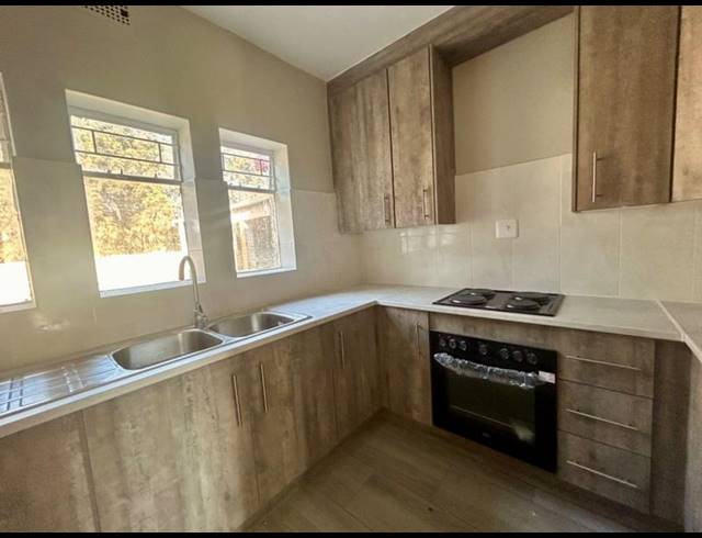 3 BEDROOM HOUSE FOR SALE IN VANDERBIJLPARK CW 1